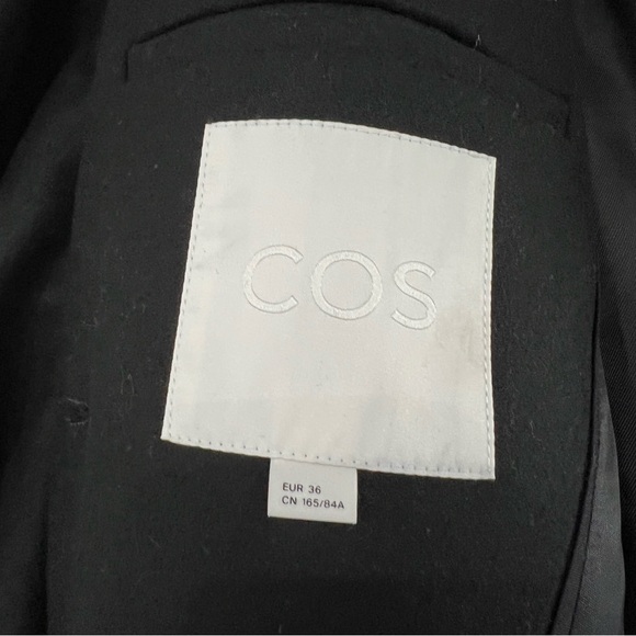 COS The Ruffled Tailored Wool Coat In Black Size 36 EU 6 US - Picture 3 of 8